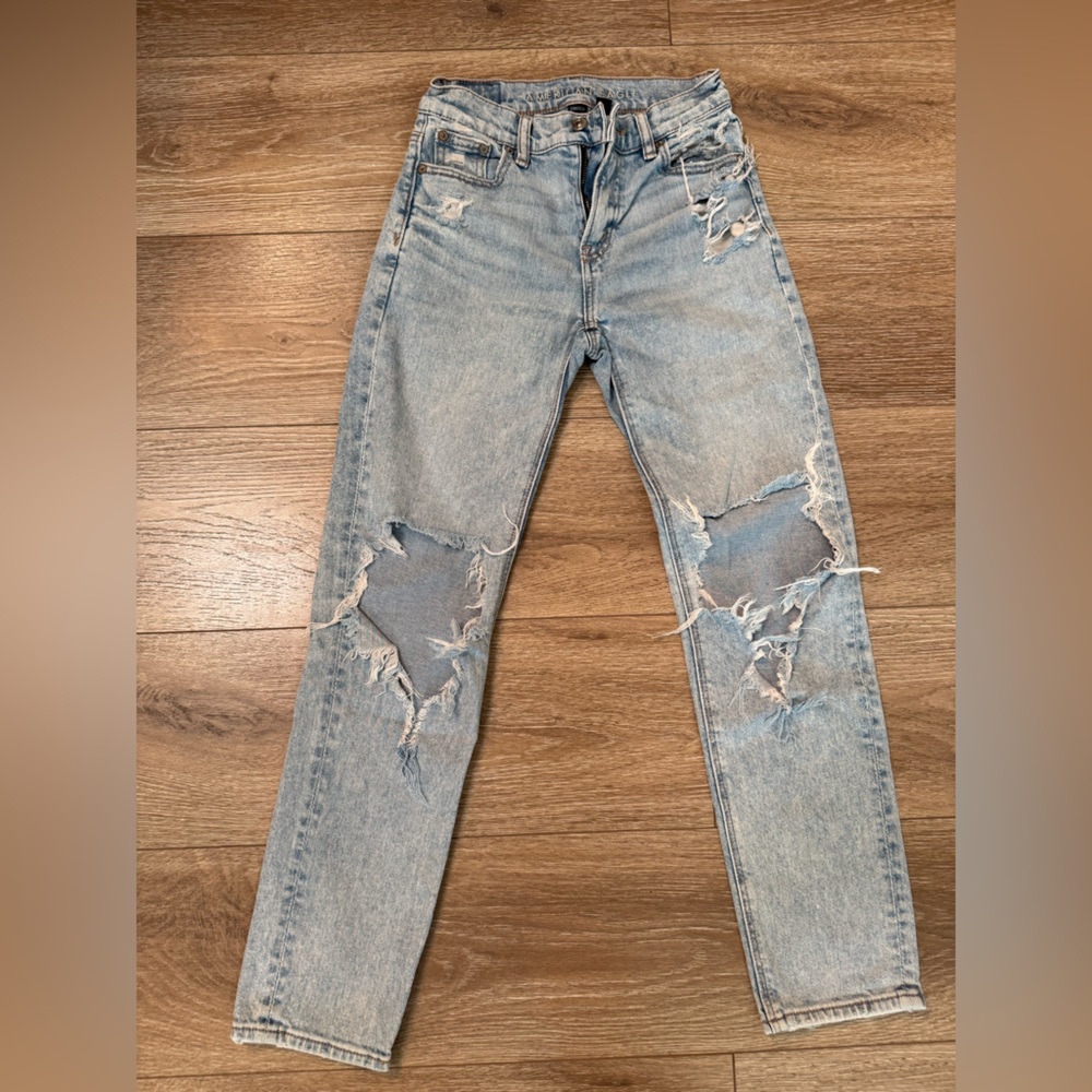 American Eagle Outfitters Light Blue Ripped Skinny Jeans